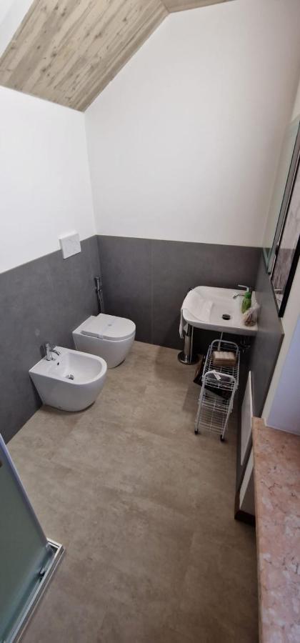 Gesuitirooms Sona Exteriör bild