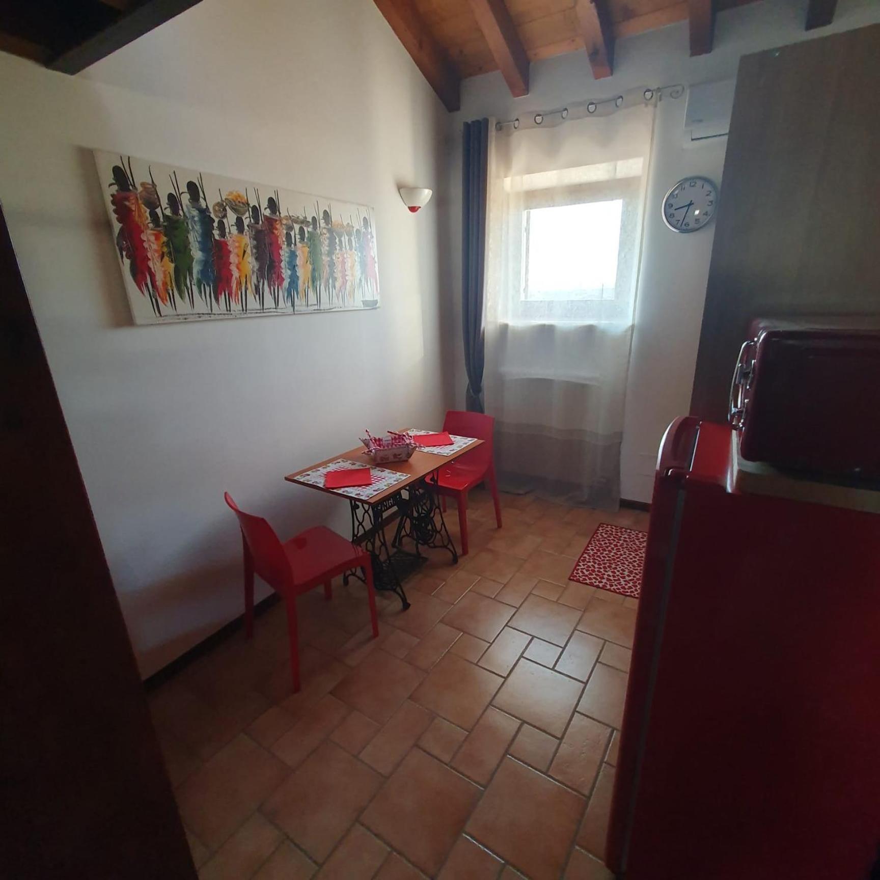Gesuitirooms Sona Exteriör bild